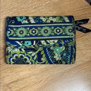 Vera Bradley wallet